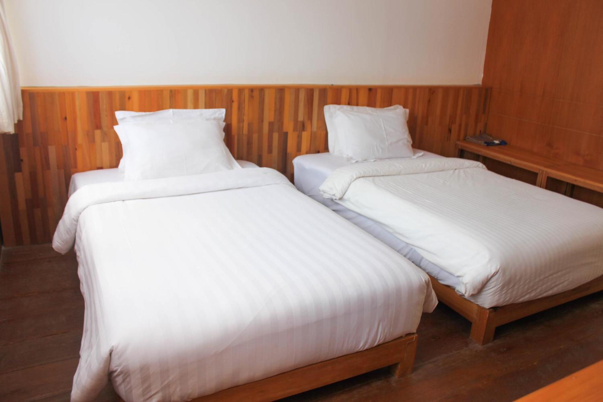 Natuna Dive Resort Ranai Exterior photo